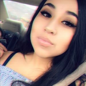 Meet your Posher, Priscilla